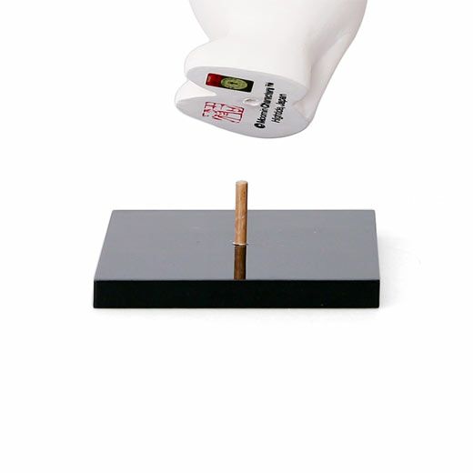 【7月21日までの出品】 ムーミンの博多人形　陶器フィギュア 花束 7月21日までの出品】 ムーミンの博多人形 陶器フィギュア 花束