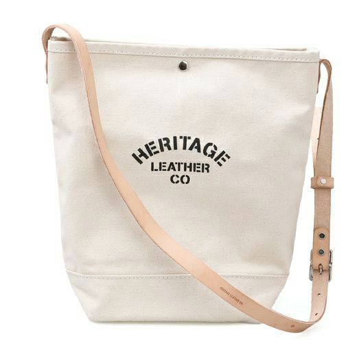 バッグ HERITAGE LEATHER BUCKET SHOULDER ヘリテージレザー バケット ショルダー(ショルダーバッグ