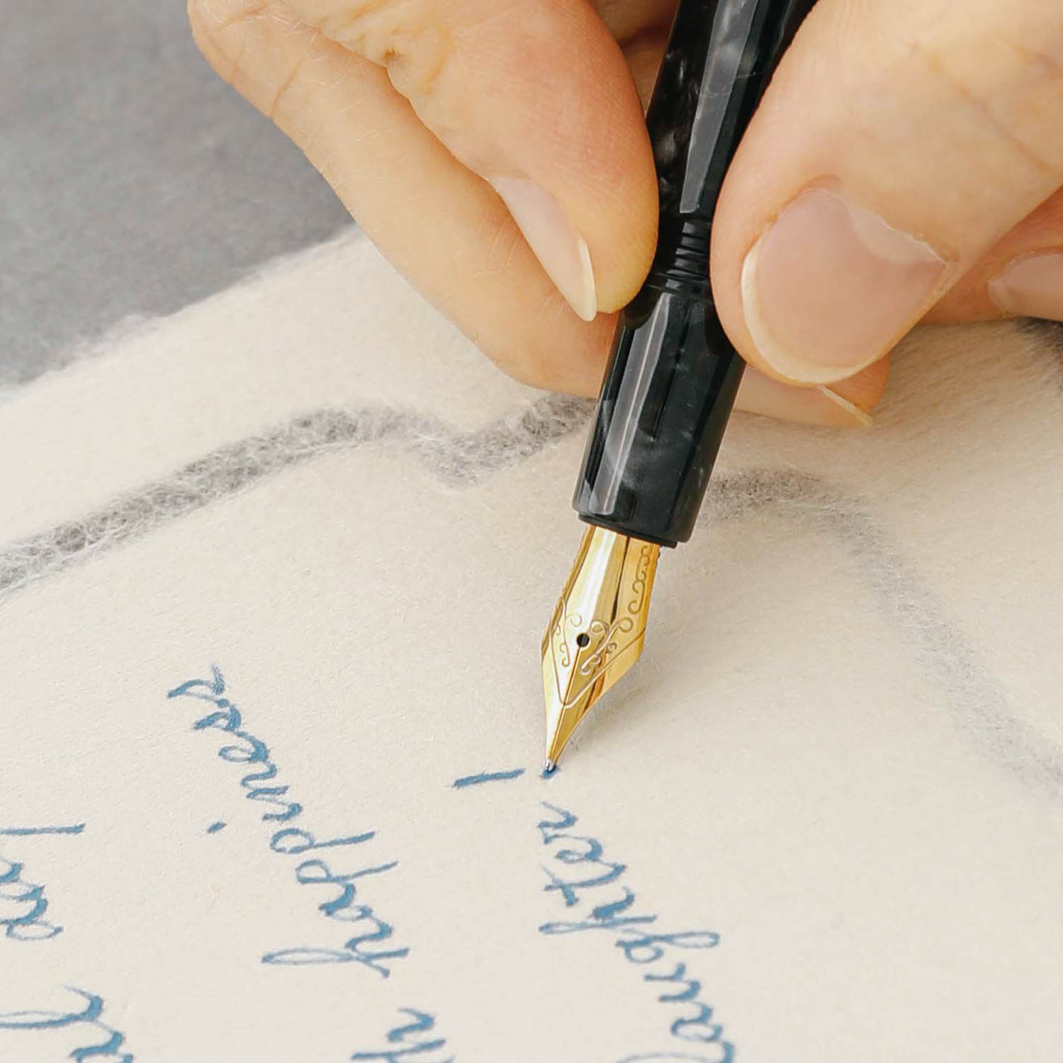 attach&eacute; Marbled Fountain Pen - Brown