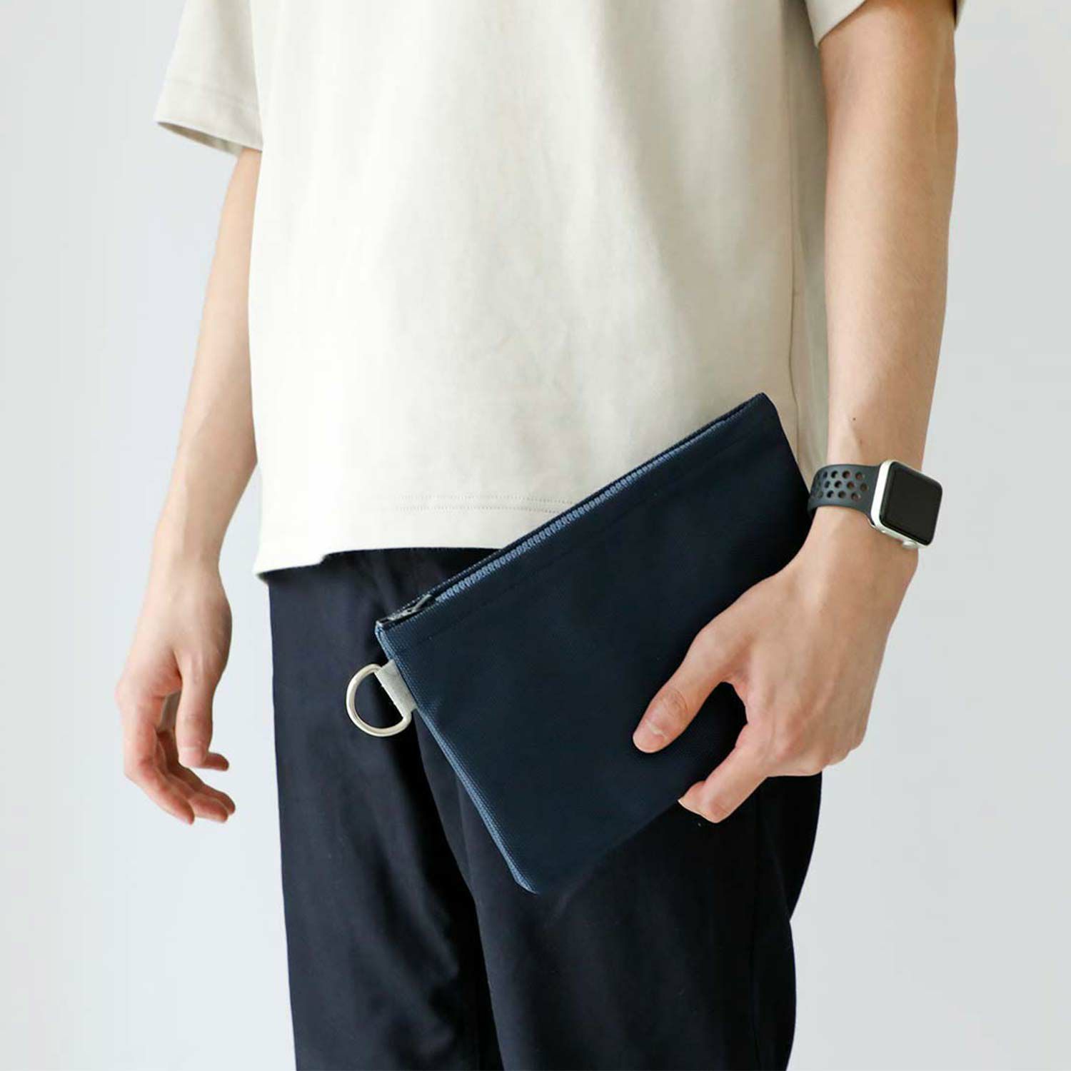 Amazon | まどそふと ハミダシクリエイティブ スマホスタンド