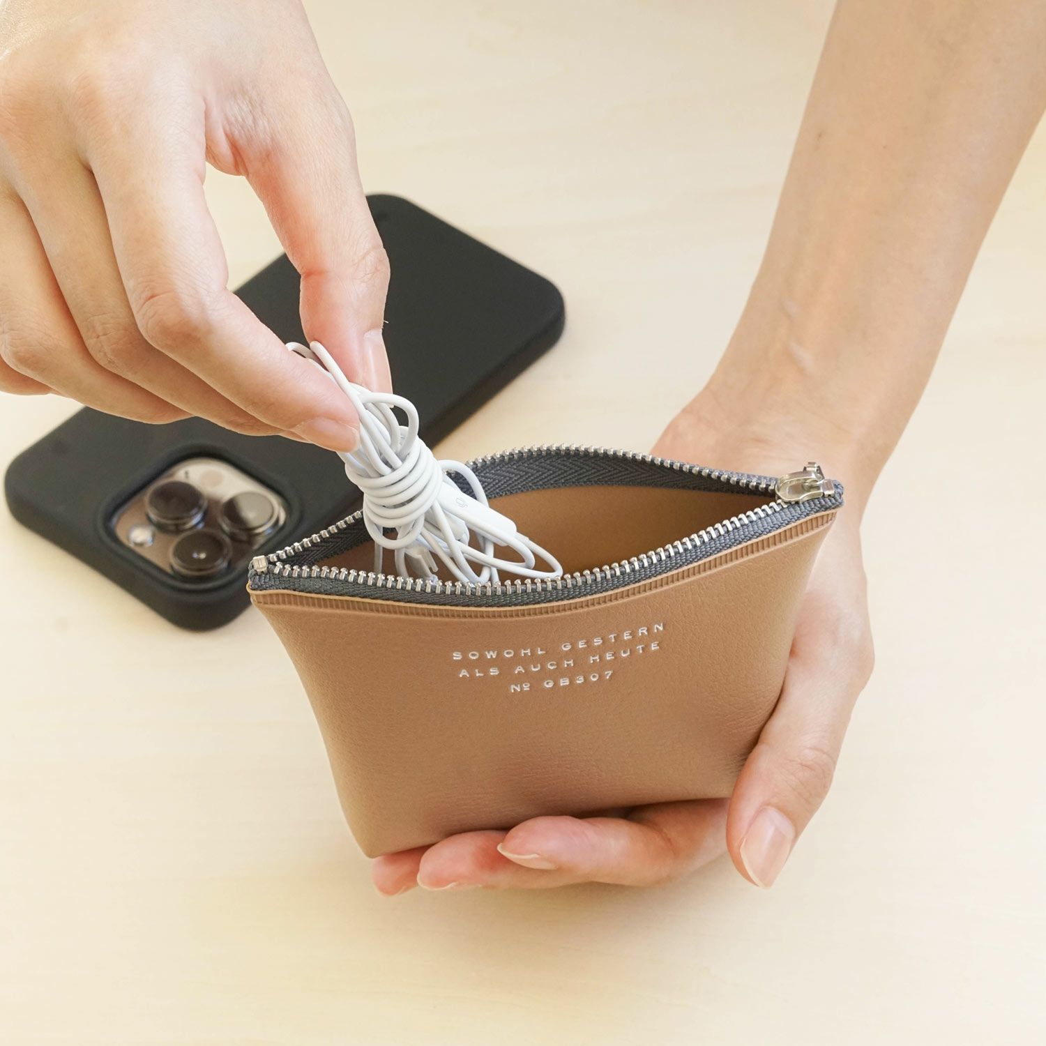 stina スティナ　typeH Mサイズ　ポーチ付き stina / flower petal pouch M / pink