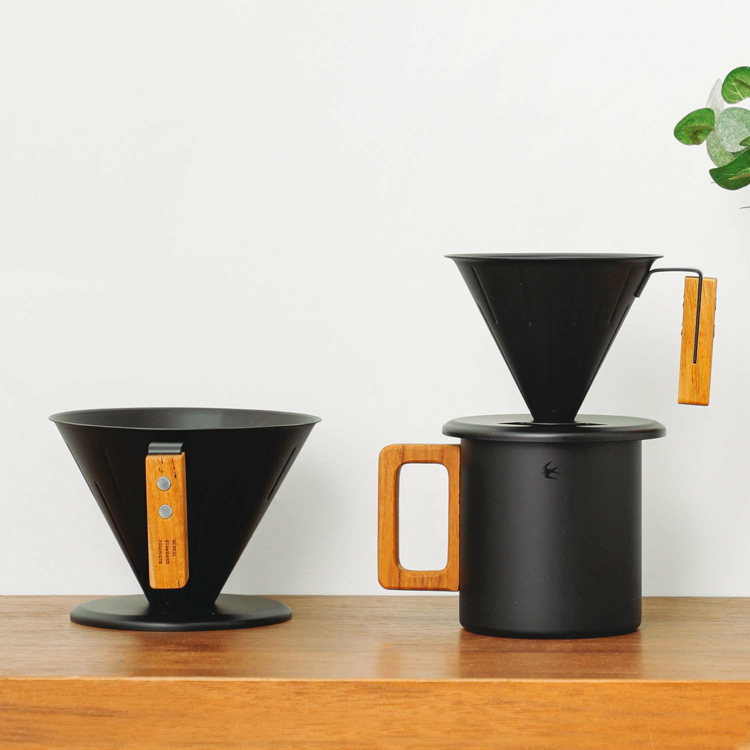 Mederu pot ドリッパー Mサイズ Crater Black Mederu pot ドリッパー Low Mサイズ Crater Black（カタチ製作所