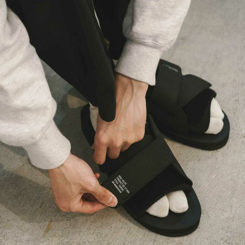アイテムのご紹介「FRUITFUL SOCKS」 – isseymiyake.com