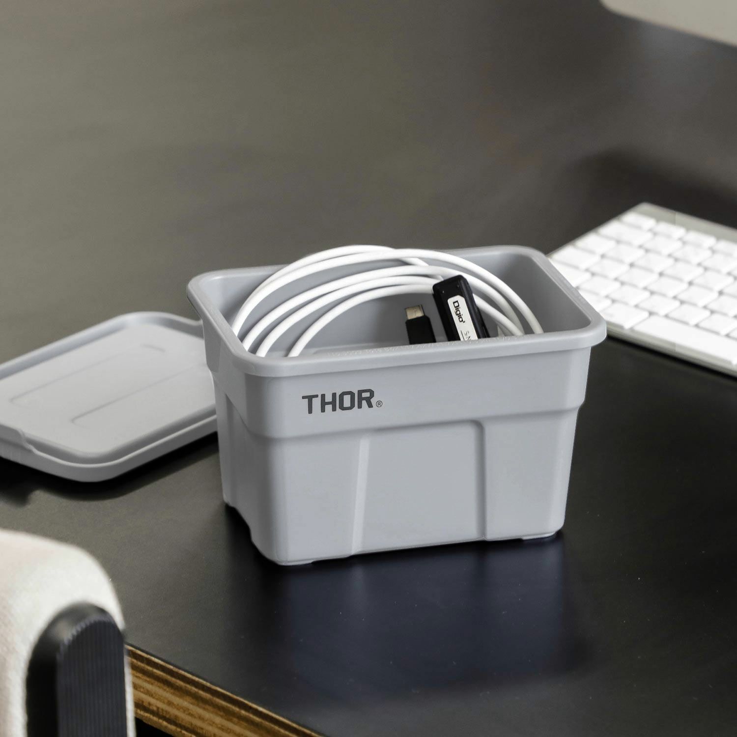 THOR 小物入れ ミニコンテナ 蓋付き スタッキング ソー Mini