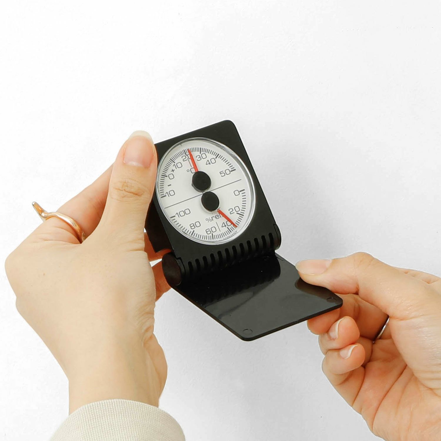 TFA Dostmann TFA ドストマン | Analogue thermo-hygrometer 45.2018 |  HIGHTIDE（ハイタイド）公式サイト