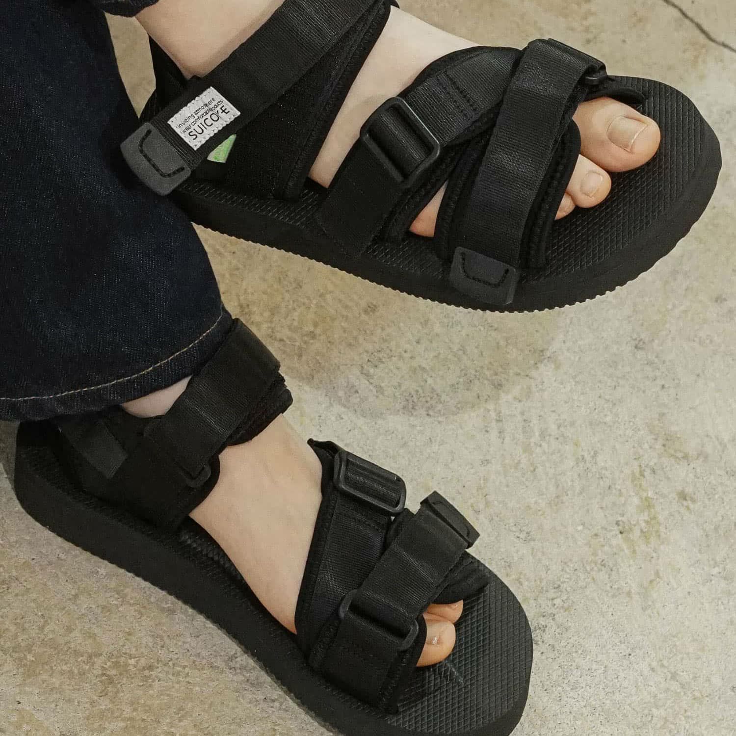 tomo　SUICOKE 28cm スイコック 黒 KISSE cab SUICOKE KISEE-Cab サンダル（サンダル）｜SUICOKE（スイコック