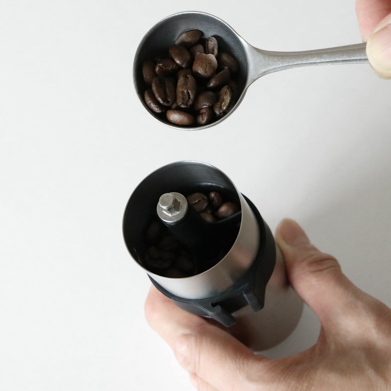 GLOCAL STANDARD PRODUCTS | TSUBAME Coffee Mill ツバメ コーヒーミル