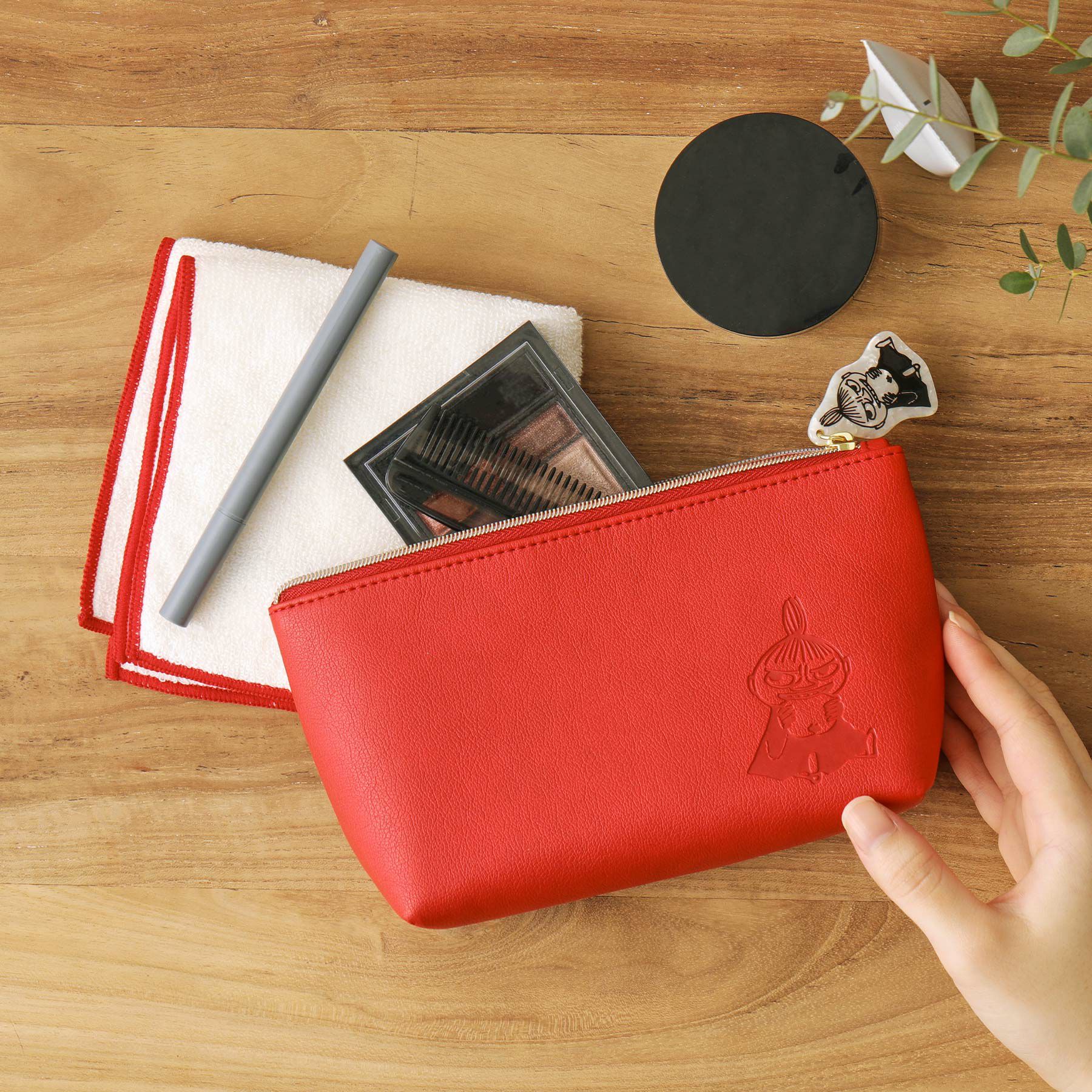 MOOMIN ムーミン ファスナーポーチ | HIGHTIDE（ハイタイド）公式サイト