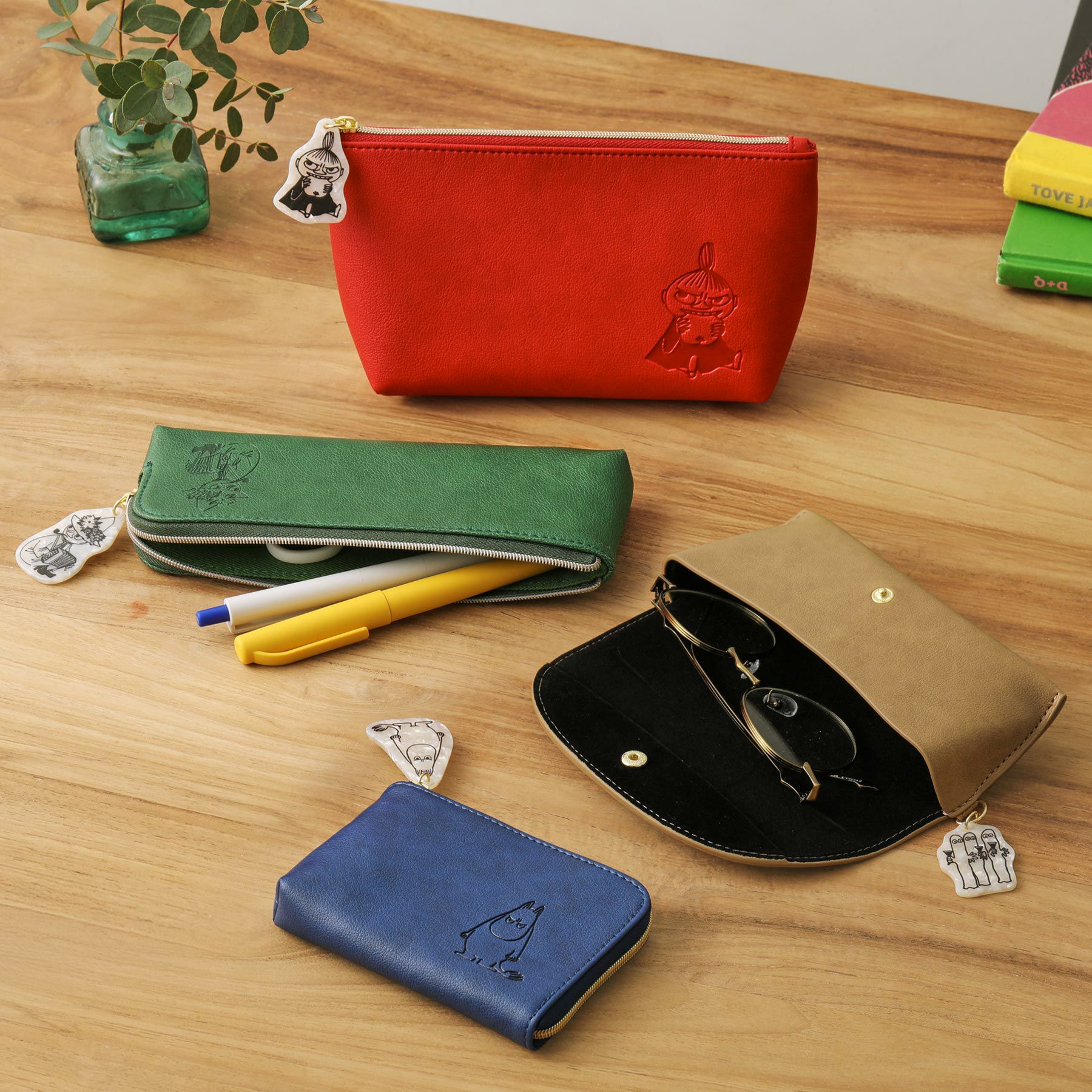 MOOMIN ムーミン ファスナーポーチ | HIGHTIDE（ハイタイド）公式サイト